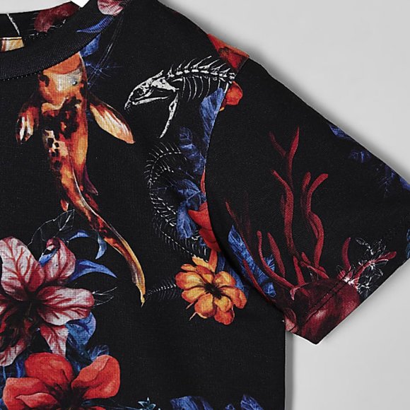 River Island Boys Multicolor Floral Short Sleeve T-shirt - Picture 3 of 3